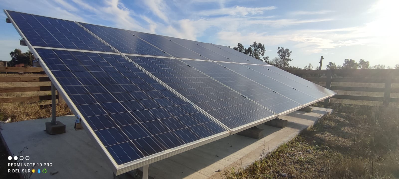 FOTOVOLTAICA PARA UN PROYECTO DE ECO TURISMO. COLONIA